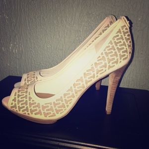 Tory Burch Regan peep toe pumps